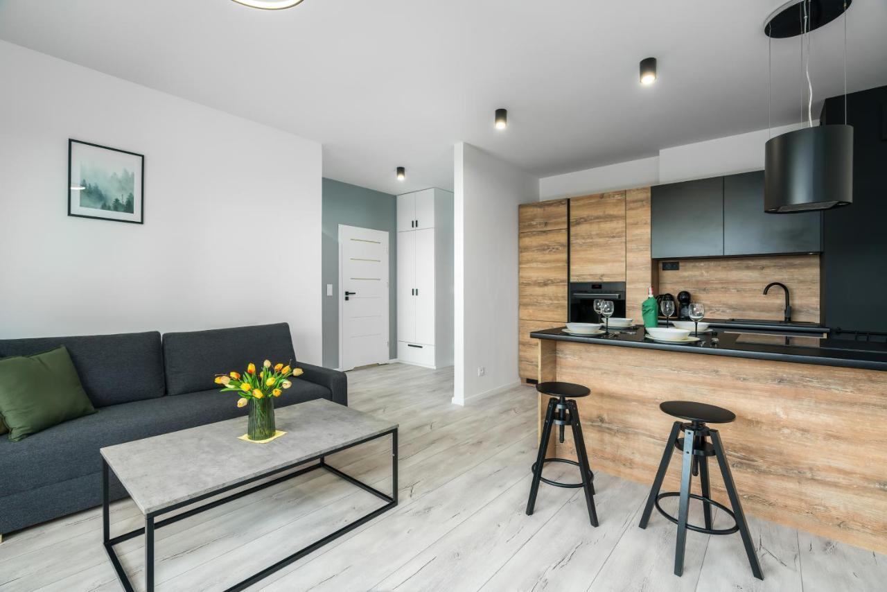 Exclusive Apartment With Terrace By Renters Posen Exterior foto